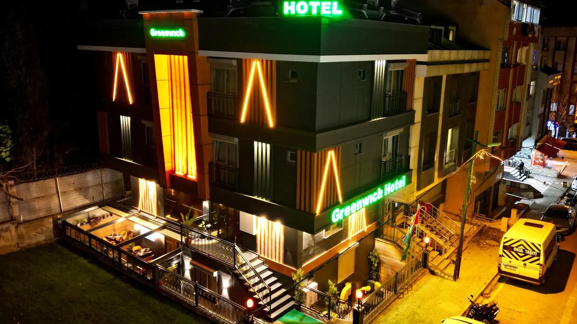 Contacten van Greenwich Hotel
